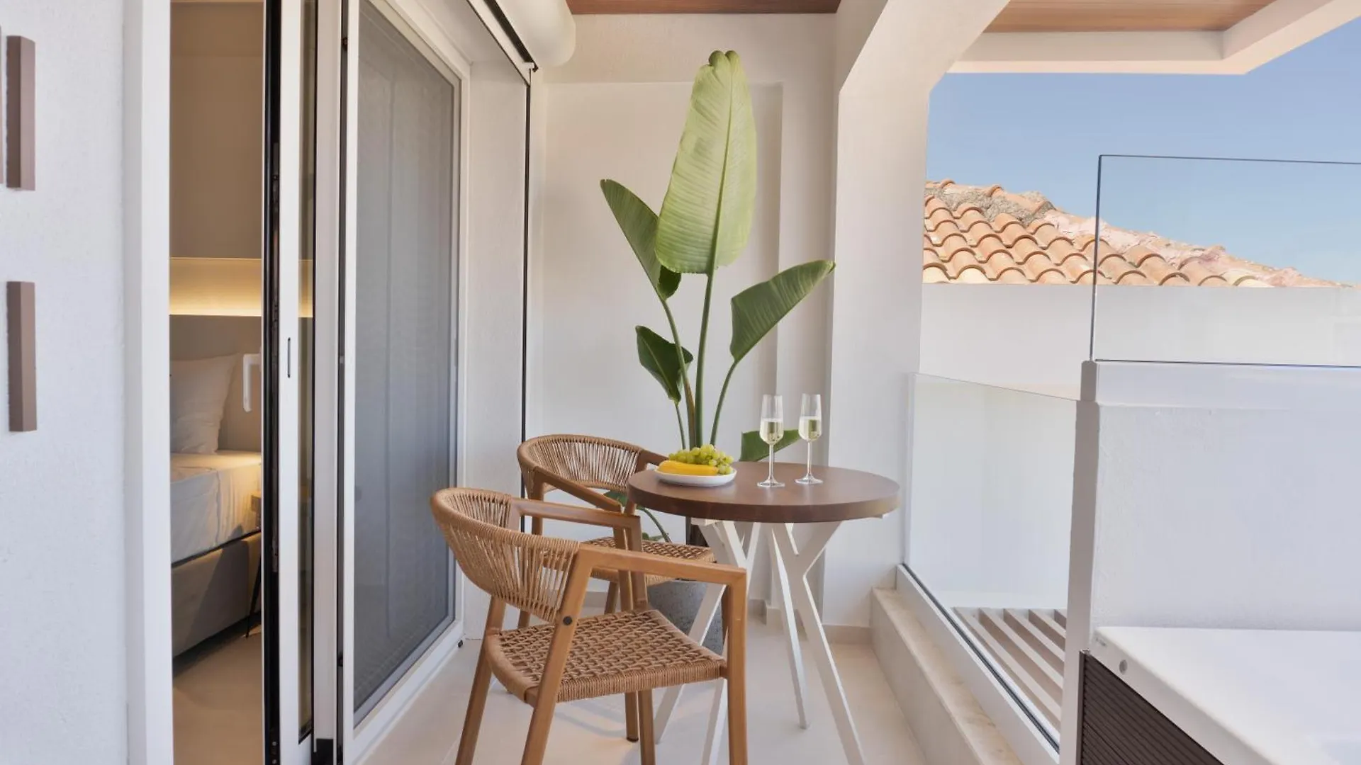 Palm Boutique Suites Pefkochori 0*,