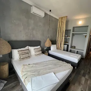 Xenios Hotel