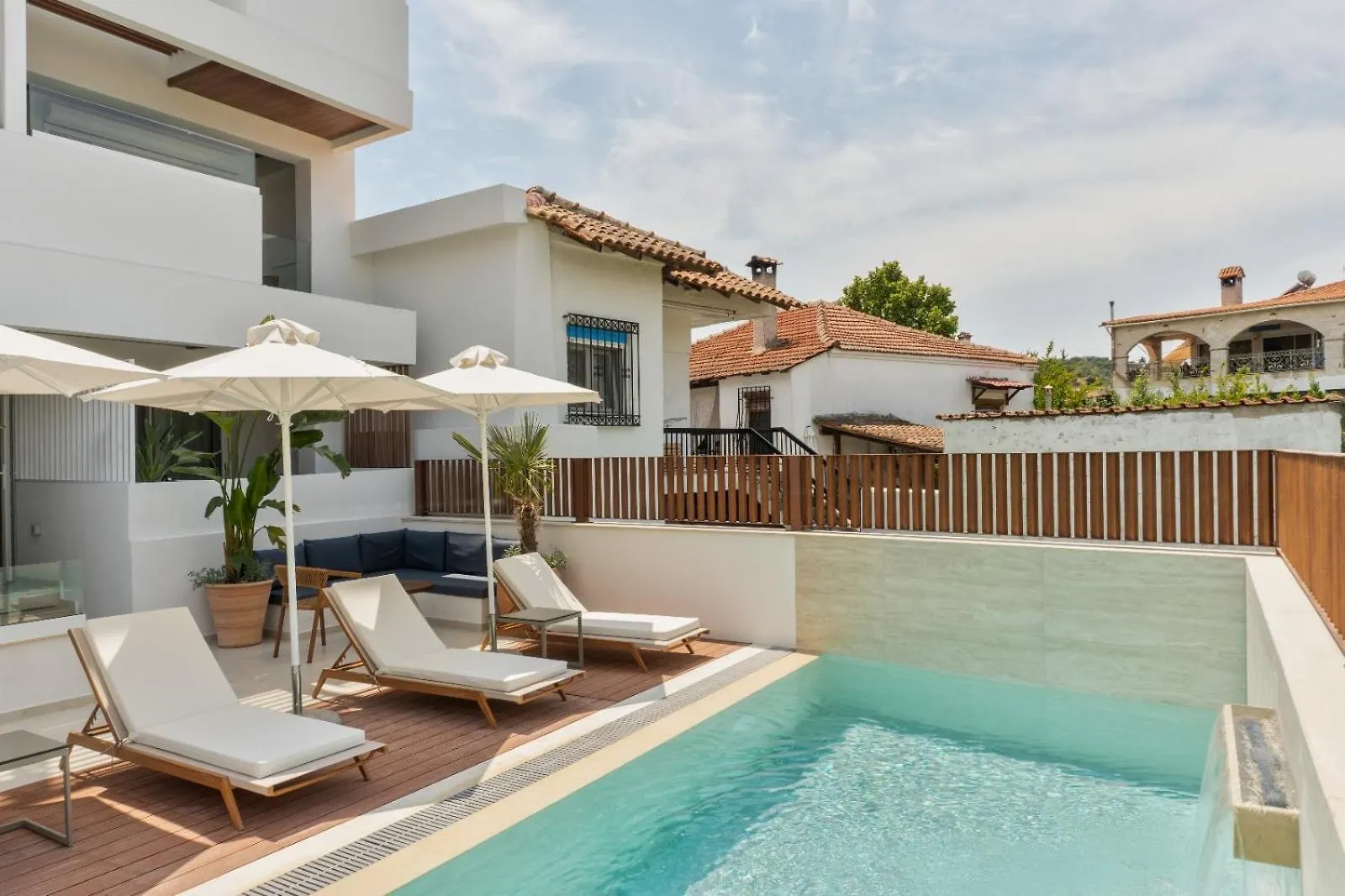 Palm Boutique Suites Пефкохори